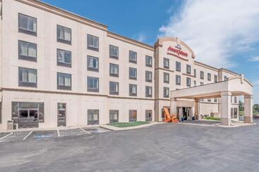 هتل Elevation Inn & Suites, Trademark Collection By Wyndham