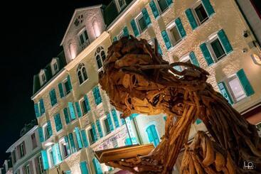 هتل Hôtel De France Contact Hôtel