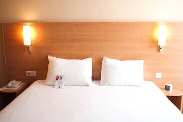 هتل Ibis Bordeaux Saintémilion