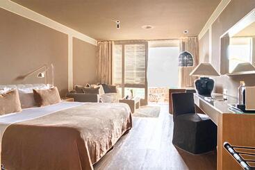 酒店 Hôtel La Métairie   Teritoria  Les Collectionneurs