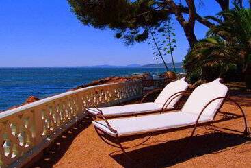 هتل La Villa Mauresque