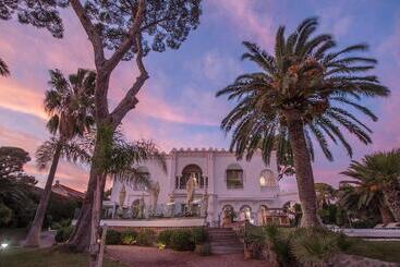 هتل La Villa Mauresque
