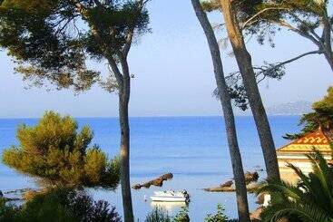 هتل La Villa Mauresque