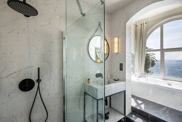 هتل La Villa Mauresque
