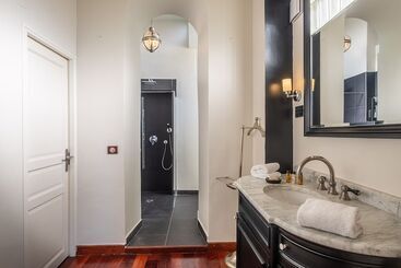 هتل La Villa Mauresque