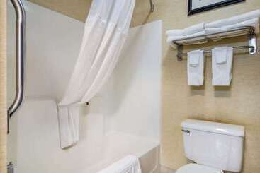 هتل Quality Inn Goodland I 70