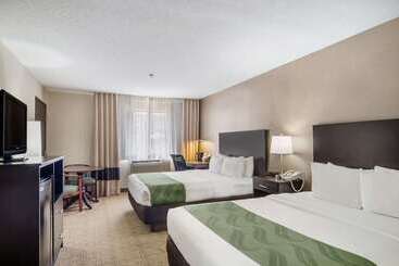 هتل Quality Inn Goodland I 70