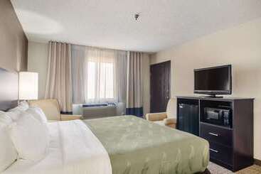 هتل Quality Inn Goodland I 70