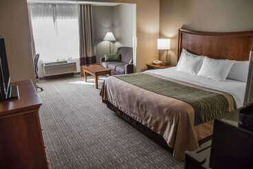 هتل Quality Inn & Suites