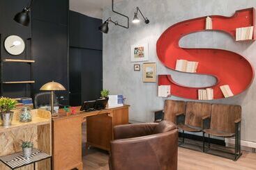 هتل So’co By Happyculture