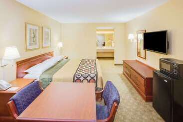 هتل Super 8 By Wyndham Diberville Biloxi Area