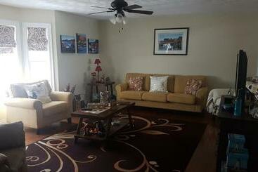 Aggie's B&b