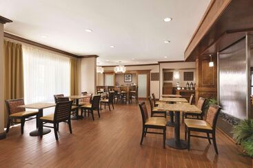 هتل Country Inn & Suites By Radisson, Portland, Tx