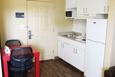 هتل Extended Stay America Select Suites   Destin   Us 98   Emerald Coast Pkwy