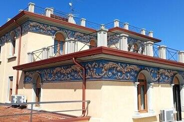هتل Gardenia Sirmione