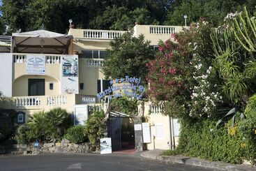 هتل Giardino Delle Ninfe E La Fenice