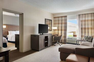 هتل Hampton Inn & Suites Montgomery Eastchase