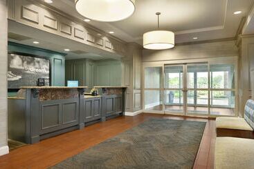 هتل Hampton Inn & Suites Montgomery Eastchase