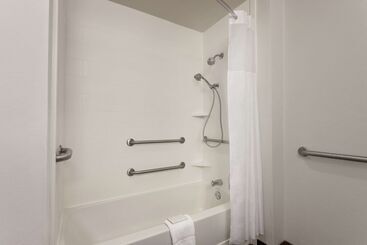 هتل Hampton Inn & Suites Montgomery Eastchase