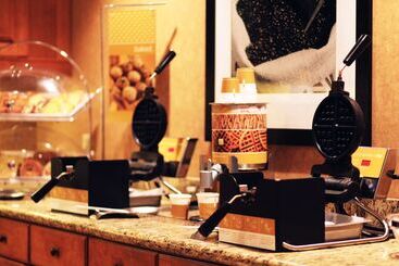 ホテル Hampton Inn & Suites Paso Robles