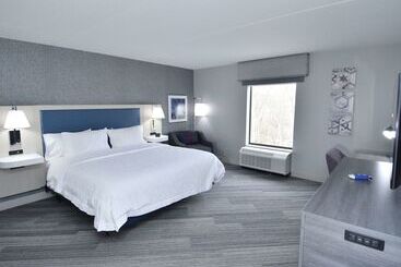 هتل Hampton Inn Auburn