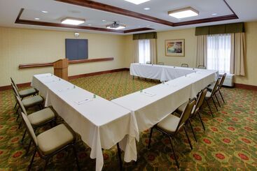 هتل Hampton Inn Auburn
