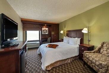 هتل Hampton Inn Baton Rougei10 & College Dr