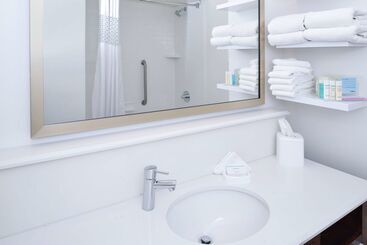 هتل Hampton Inn Carbondale