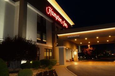 هتل Hampton Inn Carbondale