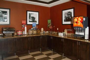 هتل Hampton Inn Cedar City