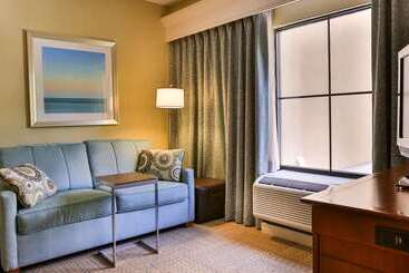 هتل Hampton Inn Charleston Daniel Island
