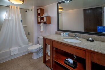 Отель Hampton Inn Charlestondowntown