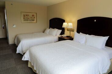 酒店 Hampton Inn Clinton
