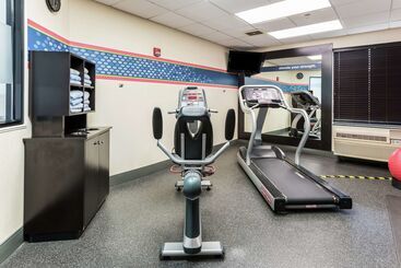 هتل Hampton Inn By Hilton Columbus I 70e/hamilton Rd
