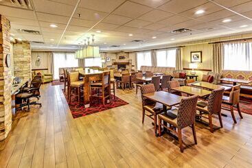 هتل Hampton Inn By Hilton Columbus I 70e/hamilton Rd