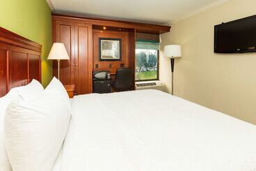 هتل Hampton Inn Daytona Speedway