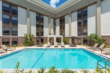 هتل Hampton Inn Daytona Speedway