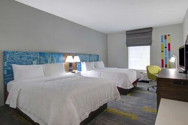 هتل Hampton Inn Fayetteville