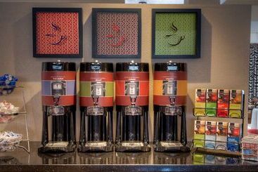 هتل Hampton Inn Fremont