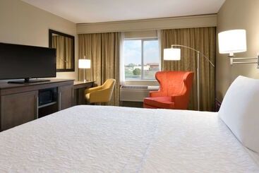 هتل Summit Suites
