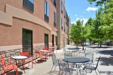 هتل Hampton Inn Grand Junction Downtown/historic Main Street