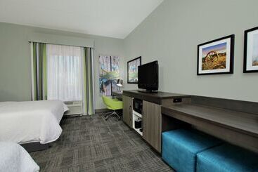 هتل Hampton Inn Hagerstown I 81