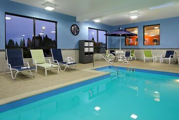 هتل Hampton Inn Hagerstown I 81