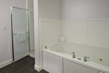 هتل Hampton Inn Hagerstown I 81