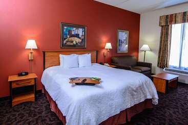 هتل Hampton Inn Houstonpearland