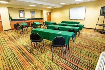 هتل Hampton Inn Houstonpearland