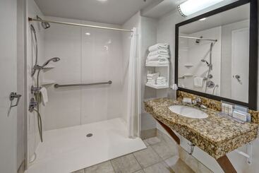 هتل Hampton Inn Indianapolissw/plainfield