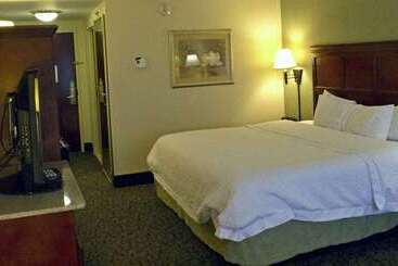 هتل Hampton Inn Ithaca