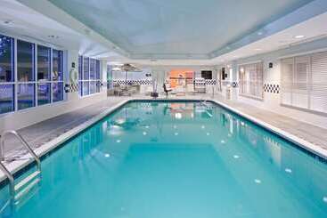 هتل Hampton Inn Ithaca