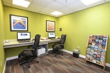 هتل Hampton Inn Jacksonville East Regency Square